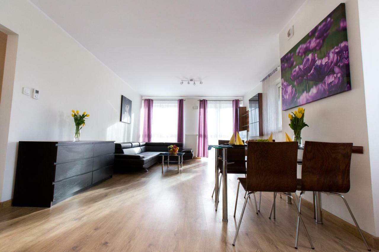 Pcd Aparthotel Ochota ワルシャワ エクステリア 写真